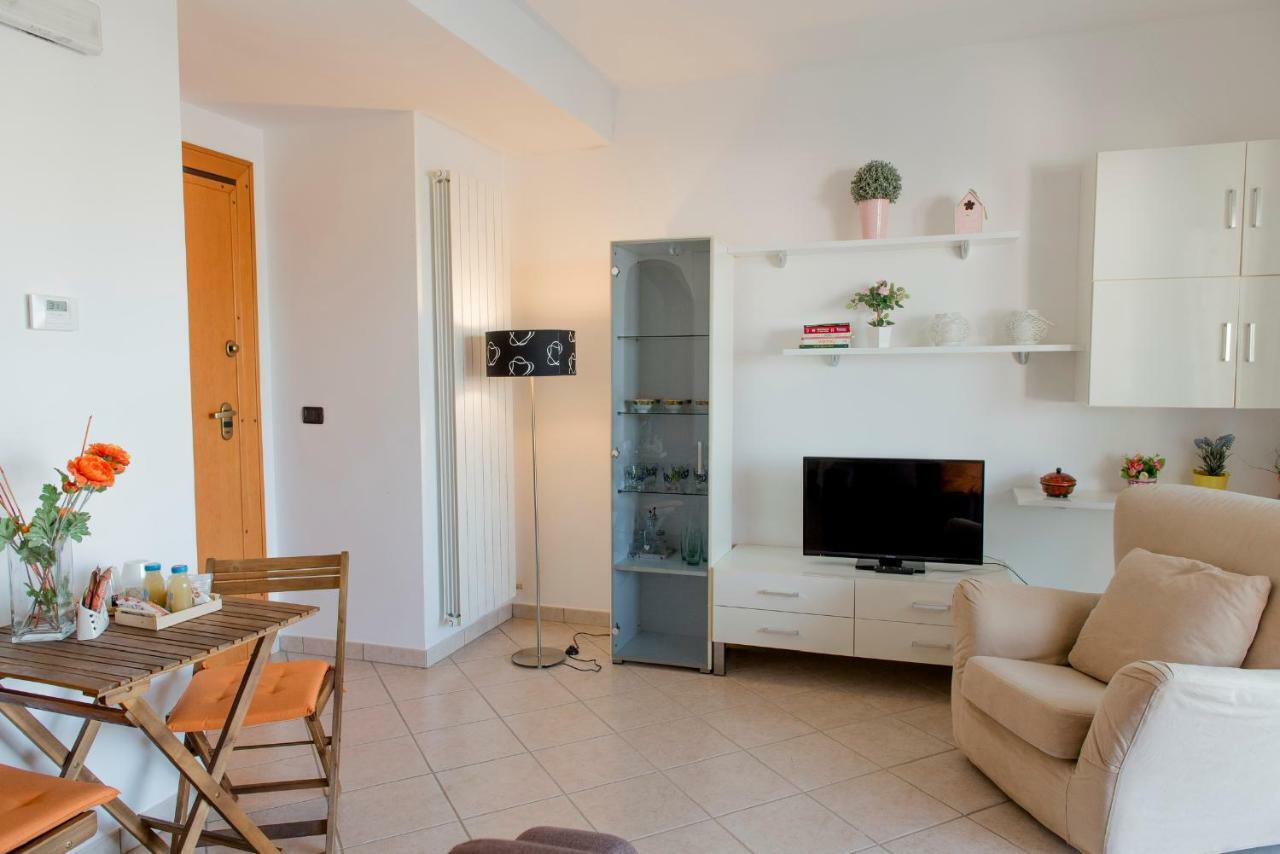 Attico 109 Apartment กาลาตีนา ภายนอก รูปภาพ